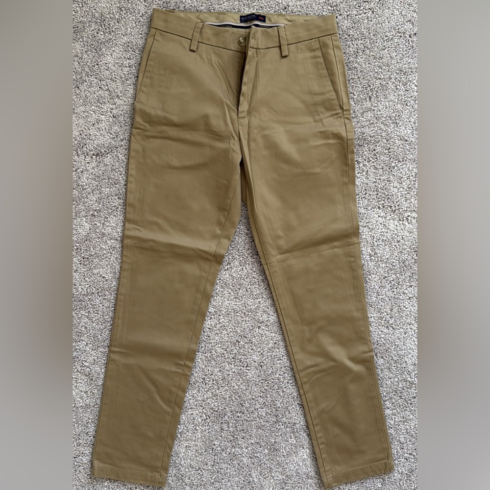 Dockers Men's Khaki Chinos